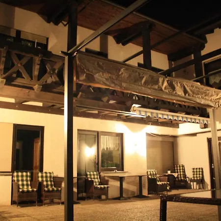 Moselpension Gwosch בית הארחה