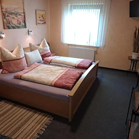 Moselpension Gwosch Guest house