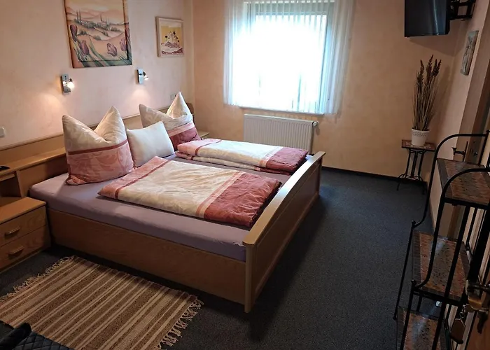 Moselpension Gwosch Guest house